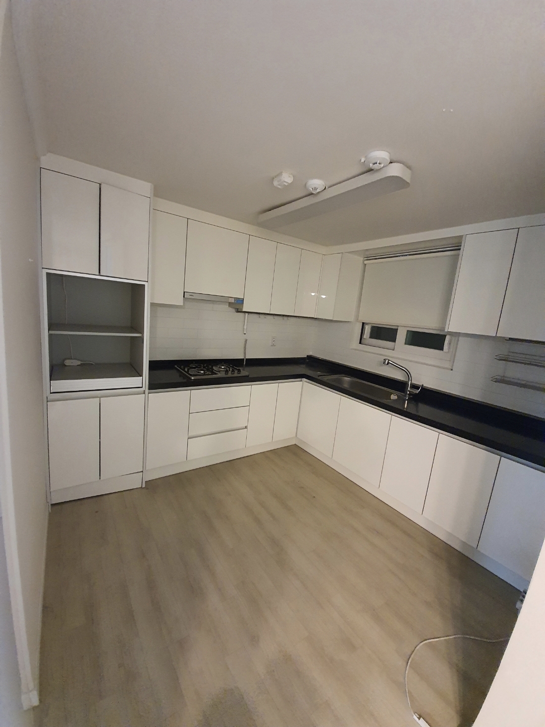 3743929618_kfgql5ae_5725666335049c29b740b3bb406a5c4d407c30df.jpg 이미지크게보기