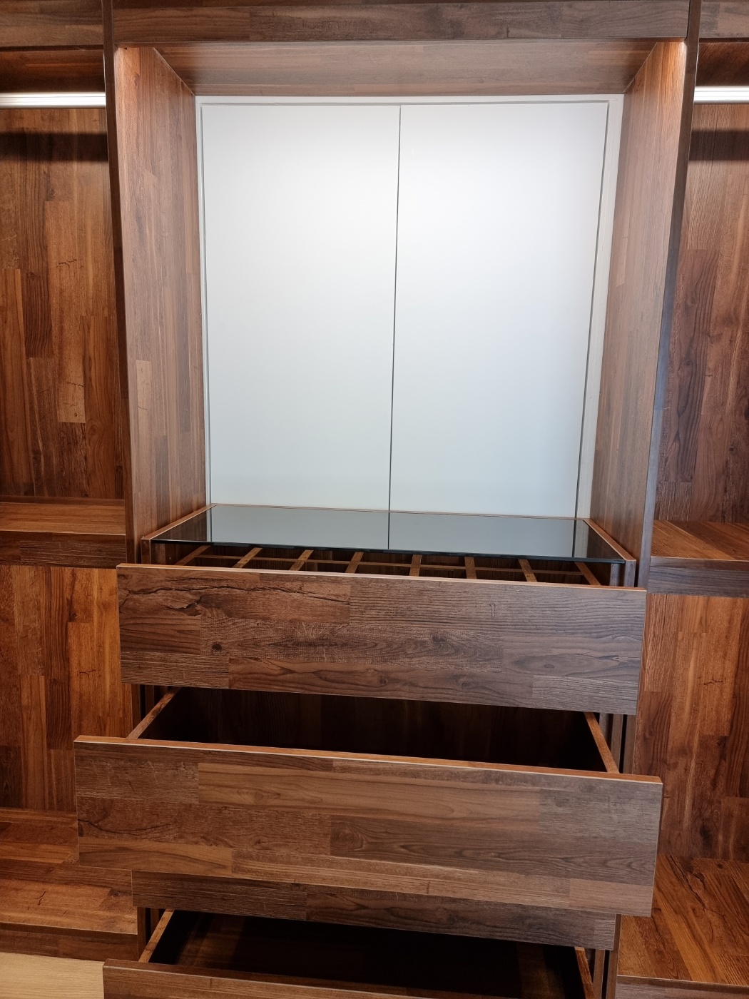 /user/s/saelim/editor/2302/f2f1578d66fc9dcf1f8696b4484f2ba3_1676907921_3274.jpg 이미지크게보기