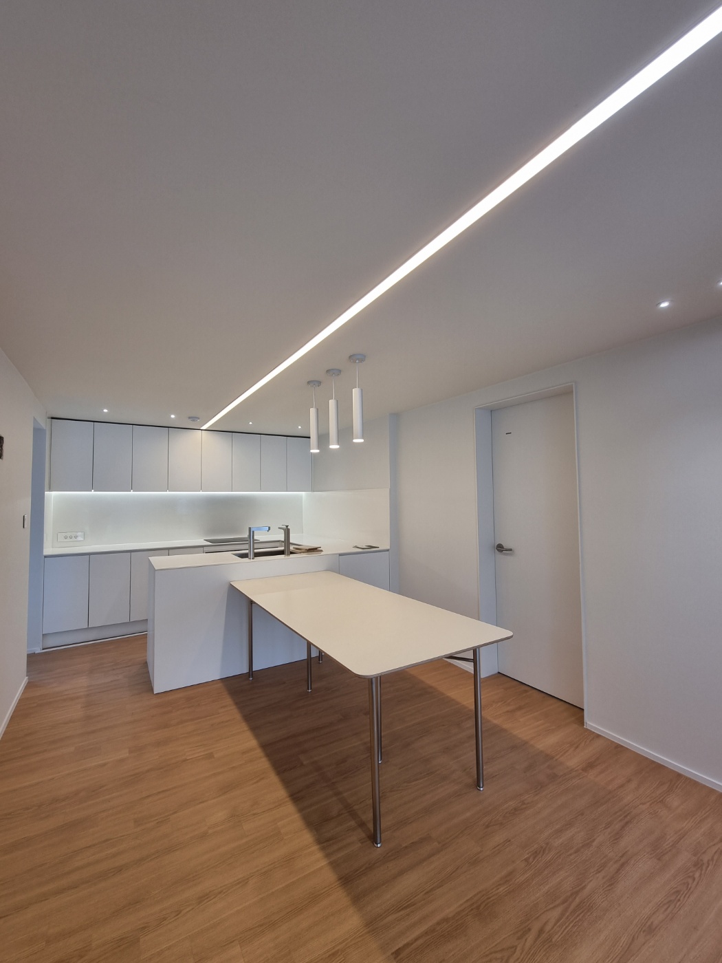 /user/s/saelim/editor/2302/f2f1578d66fc9dcf1f8696b4484f2ba3_1676907952_7262.jpg 이미지크게보기