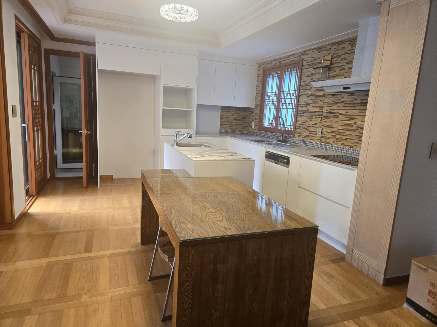 /user/s/saelim/editor/2510/a4c53128f19db0bf2c91ab55f3f493ec_1761699823_3517.jpg 이미지크게보기