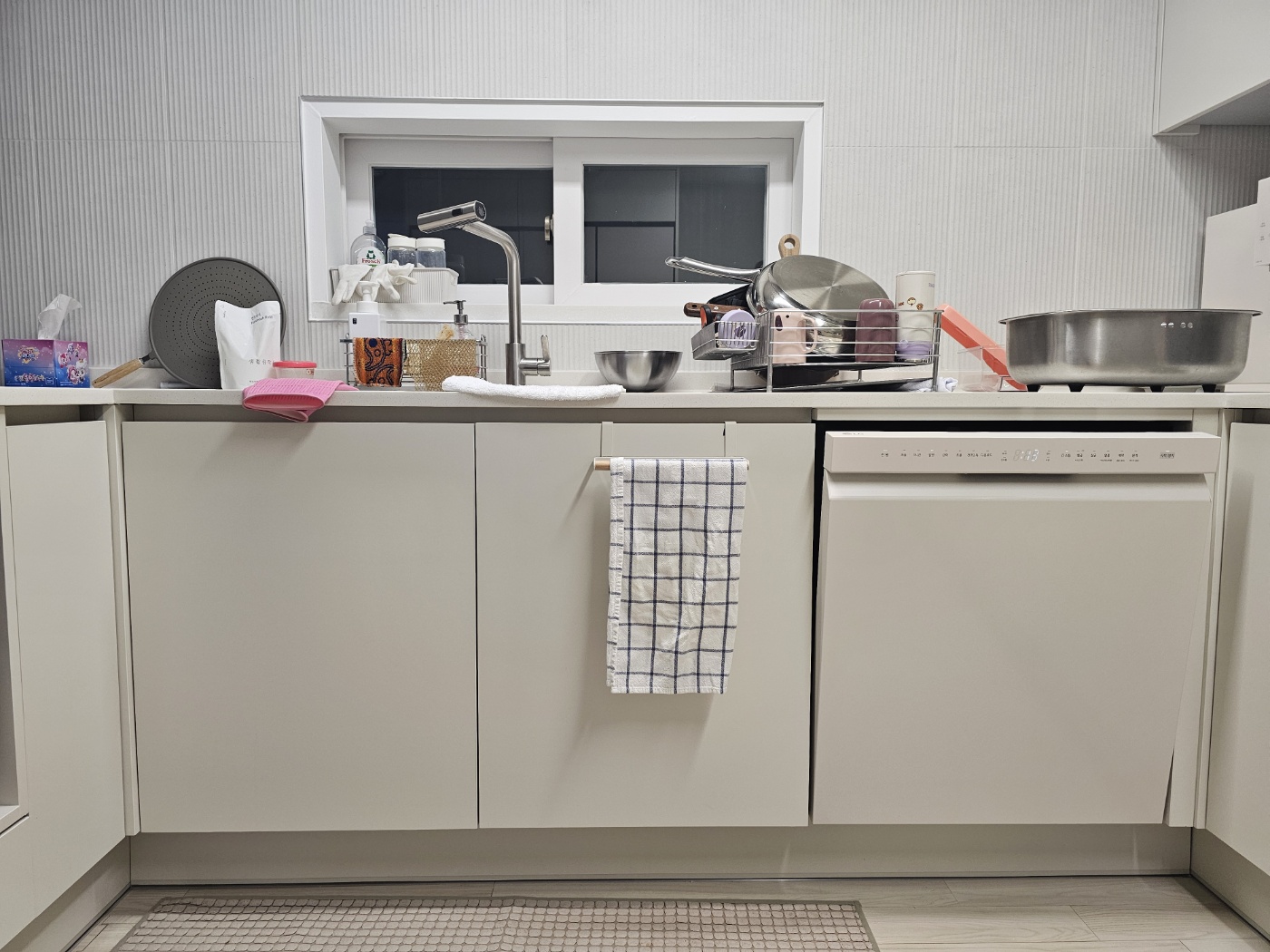 /user/s/saelim/editor/2510/a4c53128f19db0bf2c91ab55f3f493ec_1761699909_2828.jpg 이미지크게보기