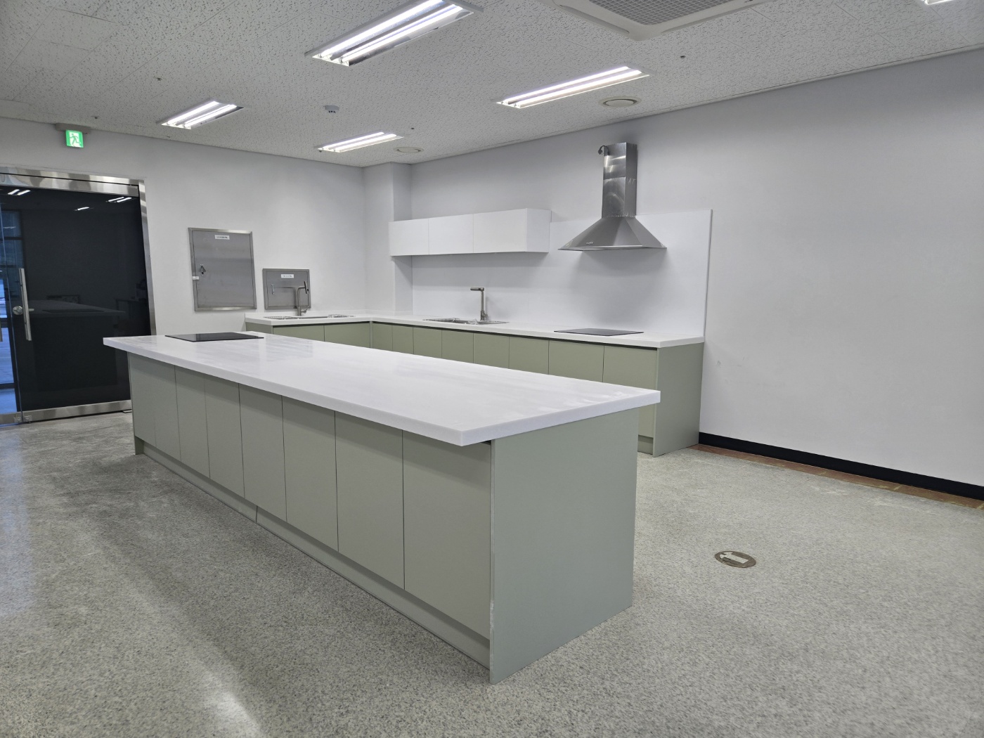 /user/s/saelim/editor/2510/a4c53128f19db0bf2c91ab55f3f493ec_1761700215_6306.jpg 이미지크게보기