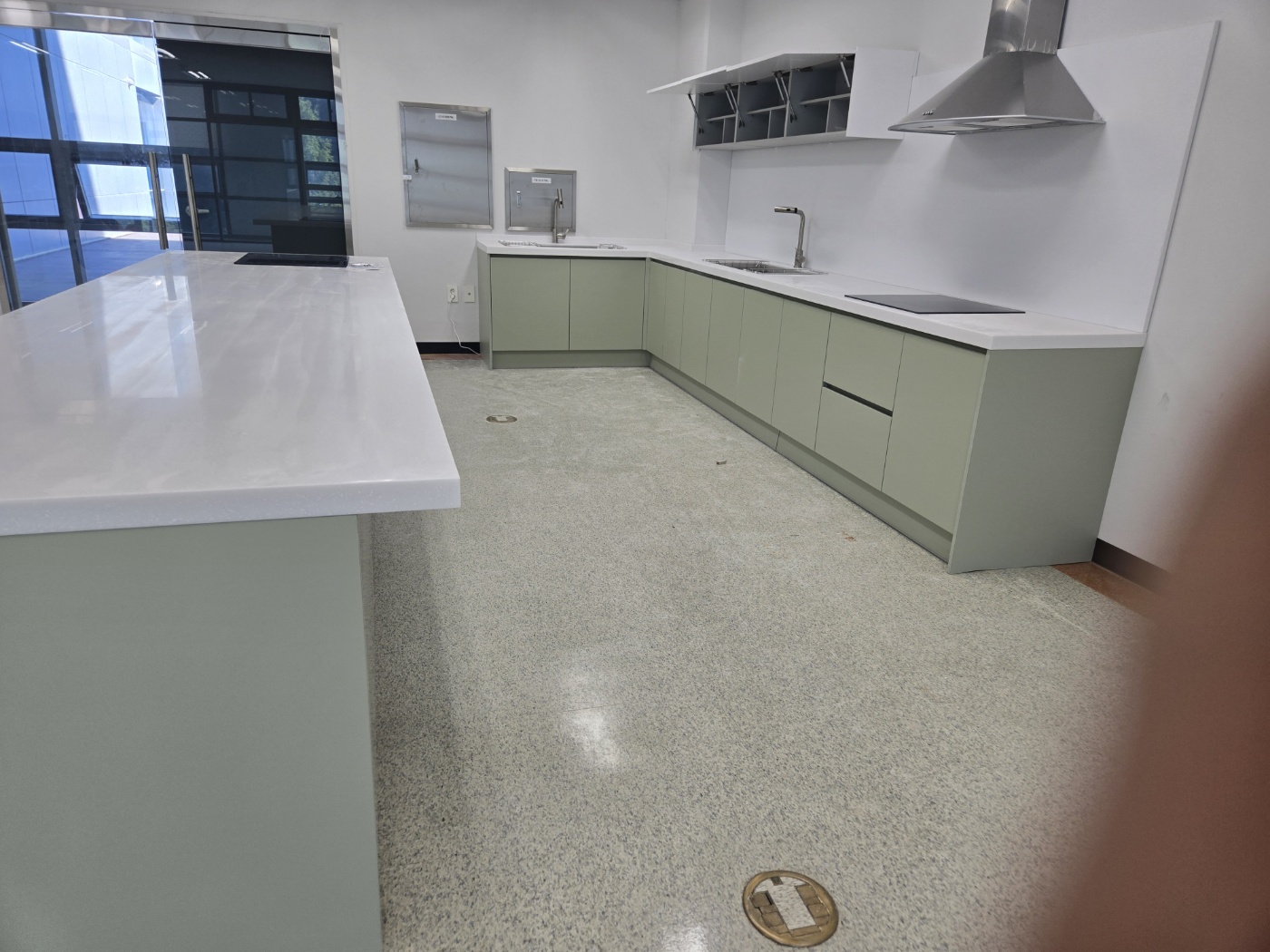 /user/s/saelim/editor/2510/a4c53128f19db0bf2c91ab55f3f493ec_1761700216_2842.jpg 이미지크게보기